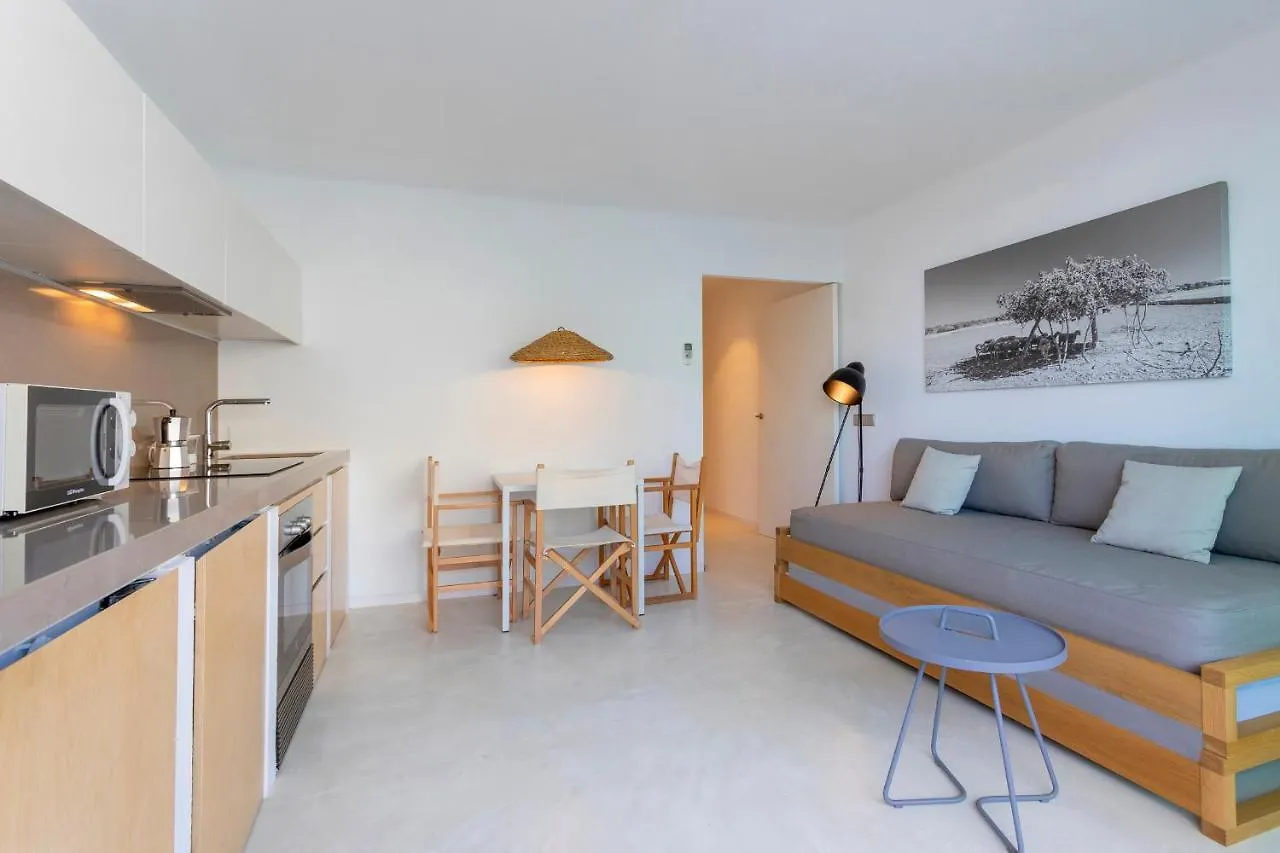 Aparthotel Apartamentos Roca Plana Es Pujols